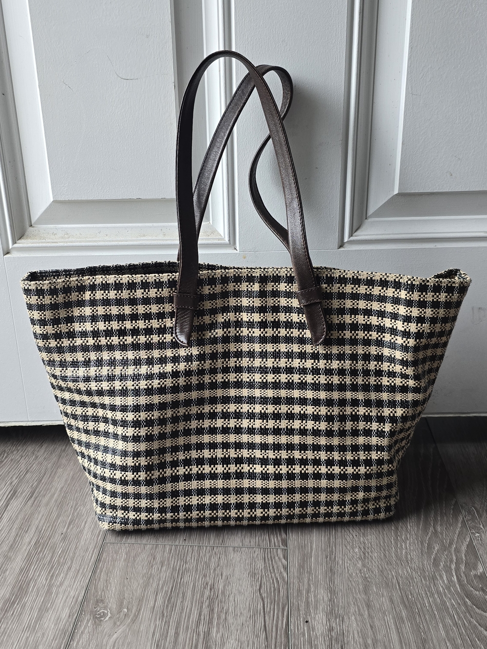 Talbots Paper Straw Woven Tote Bag Black Cream Plaid Genuine Leather - Picture 2 of 10